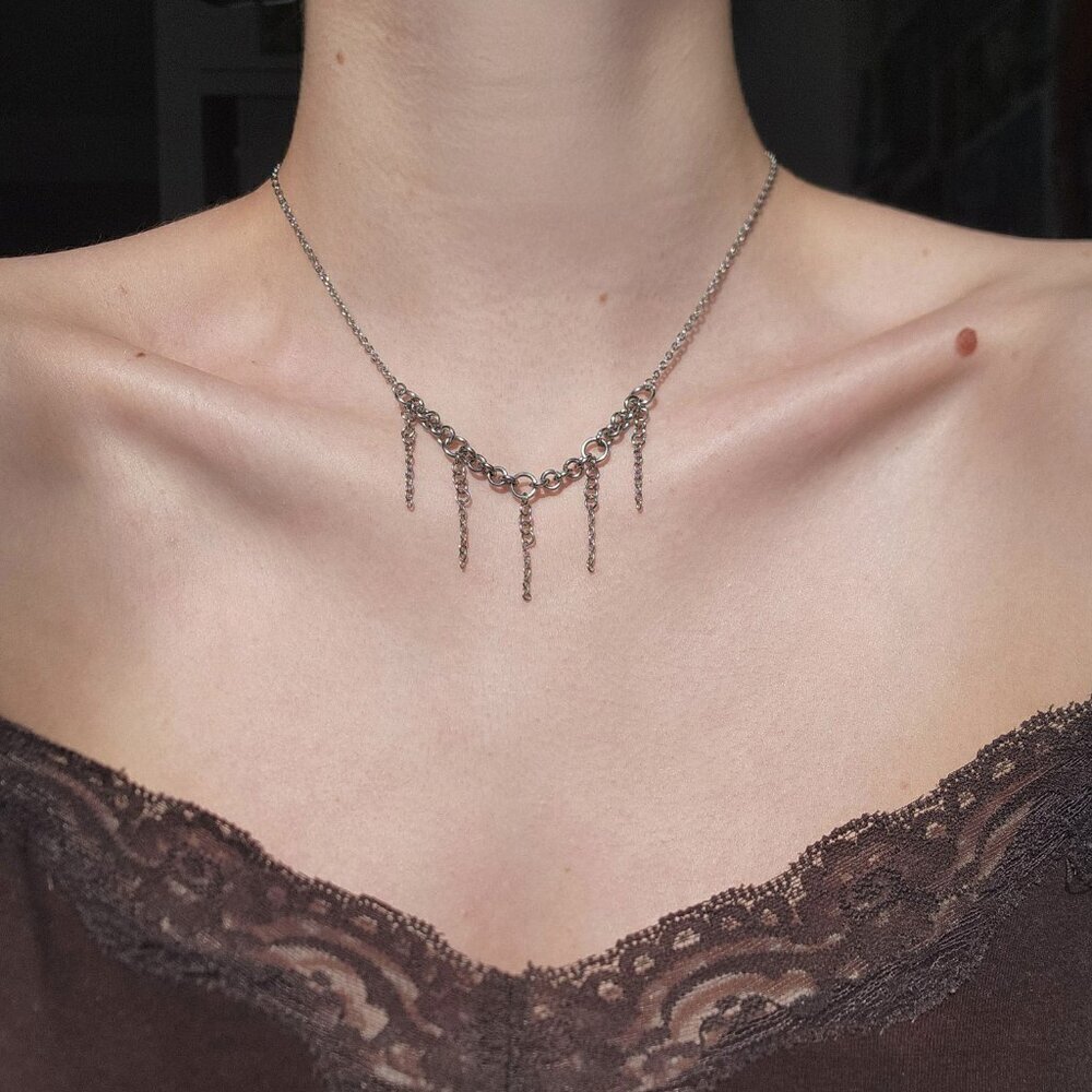 Gothic delicate silver spikes chain necklace